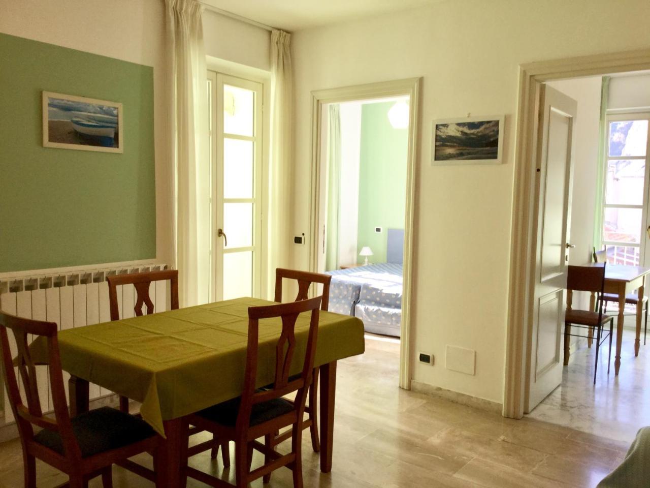 La Villetta Appartamenti Per Vacanze Finale Ligure Buitenkant foto