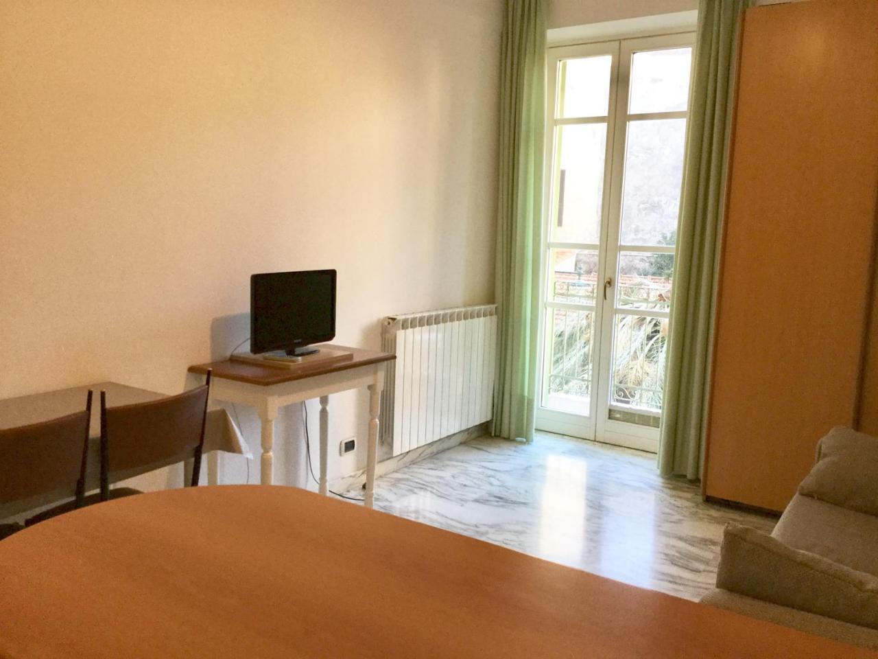 La Villetta Appartamenti Per Vacanze Finale Ligure Buitenkant foto