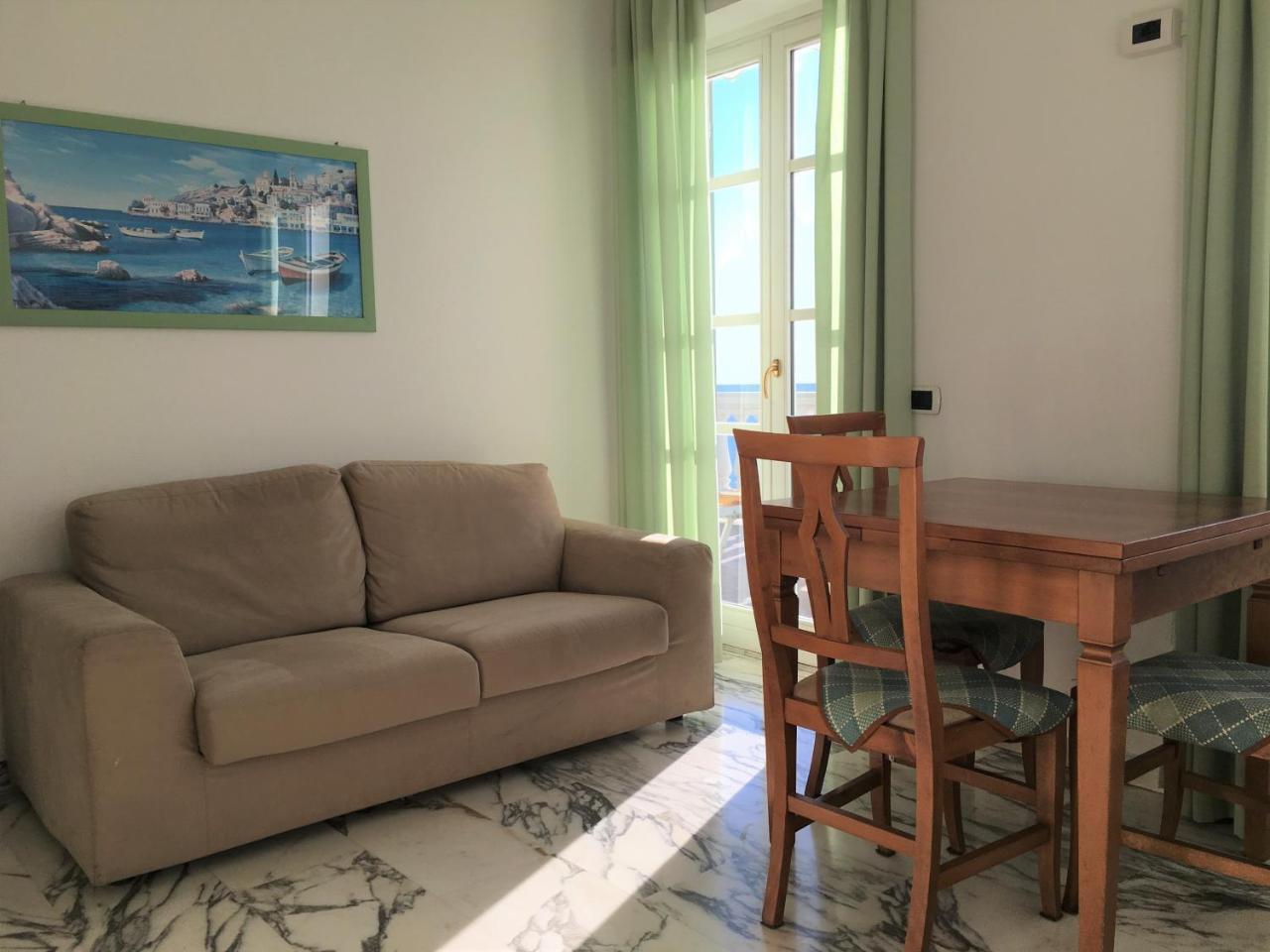 La Villetta Appartamenti Per Vacanze Finale Ligure Buitenkant foto