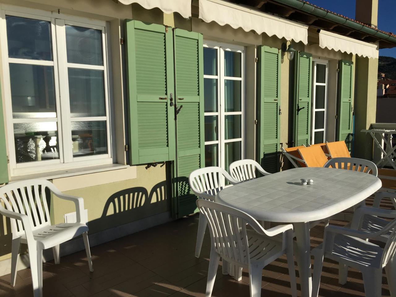 La Villetta Appartamenti Per Vacanze Finale Ligure Buitenkant foto